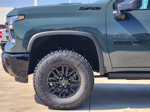 2026 Chevrolet Silverado 2500 Crew Cab, Standard Bed, XR2, 4WD