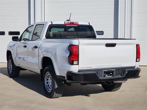 2025 Chevrolet Colorado WT