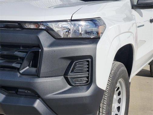 2025 Chevrolet Colorado WT