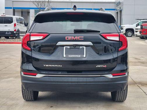 2023 GMC Terrain AWD AT4