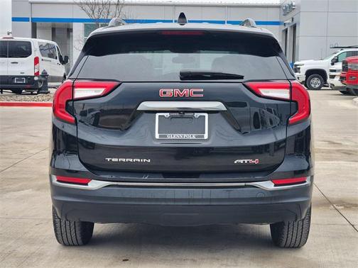 2023 GMC Terrain AWD AT4