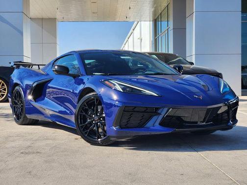 2025 Chevrolet Corvette Stingray w/1LT