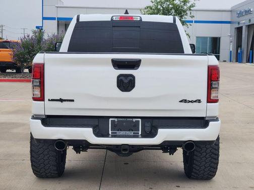 Bright White Clearcoat 2023 RAM 1500 Big Horn/Lone Star