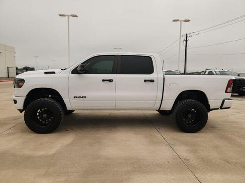 Bright White Clearcoat 2023 RAM 1500 Big Horn/Lone Star