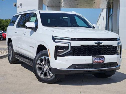2025 Chevrolet Suburban LS