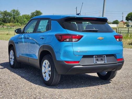 Marina Blue Metallic 2026 Chevrolet Trailblazer LS