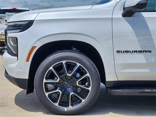 2025 Chevrolet Suburban RST