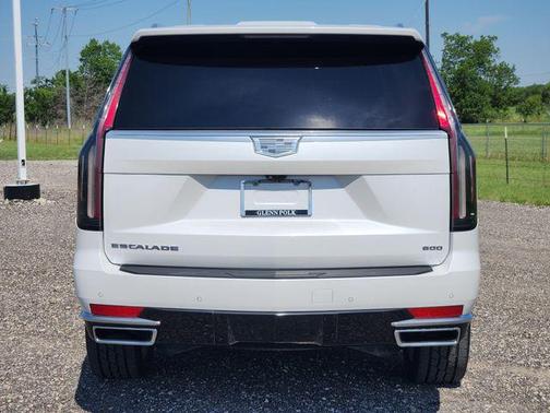 Crystal White Tricoat 2021 Cadillac Escalade Premium Luxury
