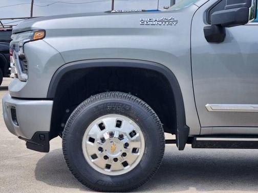 Sterling Gray Metallic 2026 Chevrolet Silverado 3500 High Country