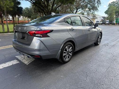 2024 Nissan Versa 1.6 SV