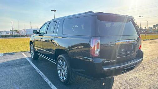 2016 GMC Yukon XL Denali