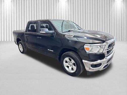 2021 RAM 1500 Big Horn Crew Cab 4x4 57' Box