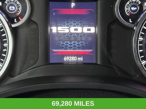 2021 RAM 1500 Big Horn Crew Cab 4x4 57' Box