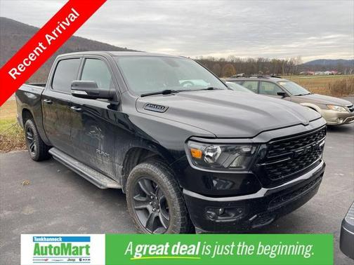 2022 RAM 1500 Big Horn Crew Cab 4x4 57' Box