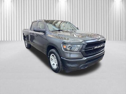 2024 RAM 1500 Tradesman Crew Cab 4x4 64' Box