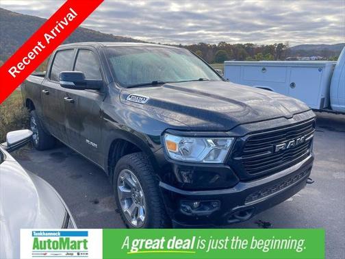 2019 RAM 1500 Big Horn/Lone Star Crew Cab 4x4 57' Box