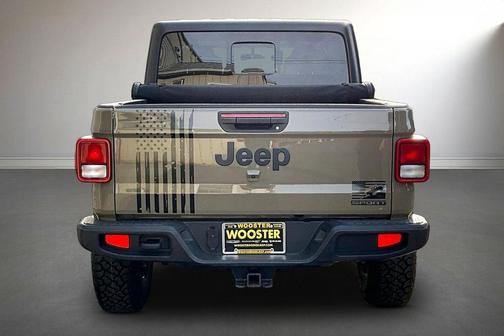 Gator Clearcoat 2020 Jeep Gladiator Sport