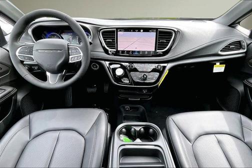 Bright White Clearcoat 2027 Chrysler Pacifica SELECT