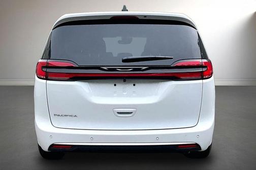 Bright White Clearcoat 2027 Chrysler Pacifica SELECT