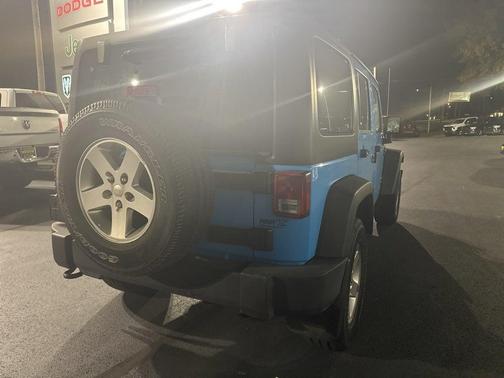 2017 Jeep Wrangler Unlimited Sport
