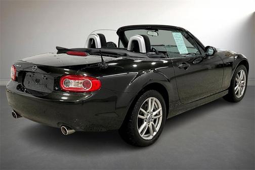 2013 Mazda MX-5 Miata Sport