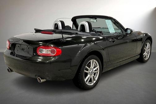 2013 Mazda MX-5 Miata Sport