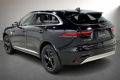 2021 Jaguar F-PACE Base