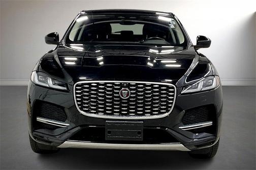 2021 Jaguar F-PACE Base