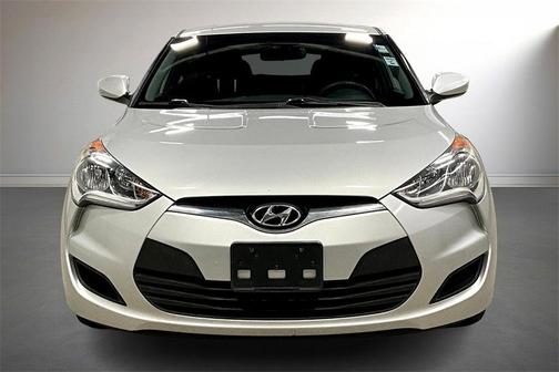 2016 Hyundai Veloster Base