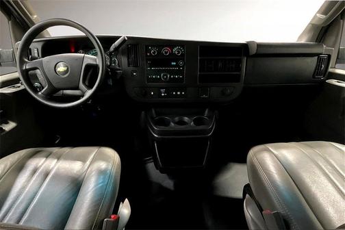 2018 Chevrolet Express 2500 LS
