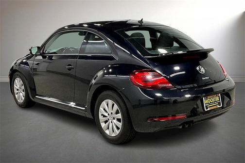 2019 Volkswagen Beetle 2.0T S
