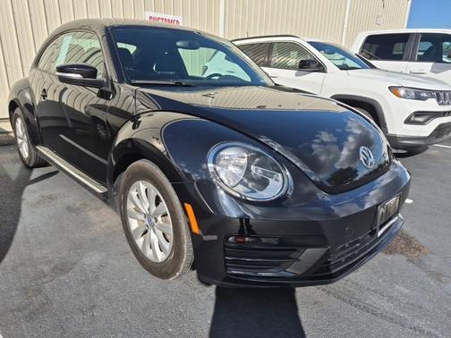 2019 Volkswagen Beetle 2.0T S