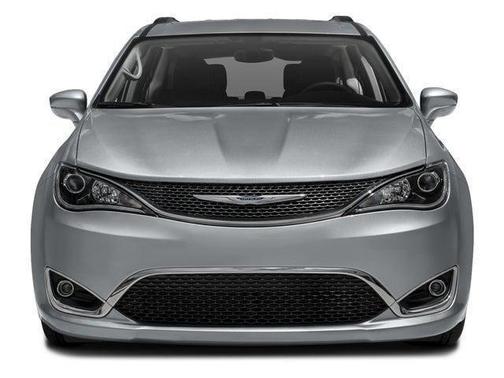 2018 Chrysler Pacifica Touring-L