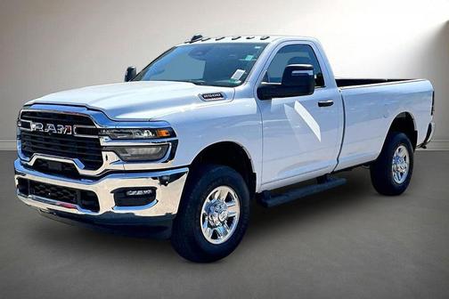 Bright White Clearcoat 2026 RAM 2500 Tradesman