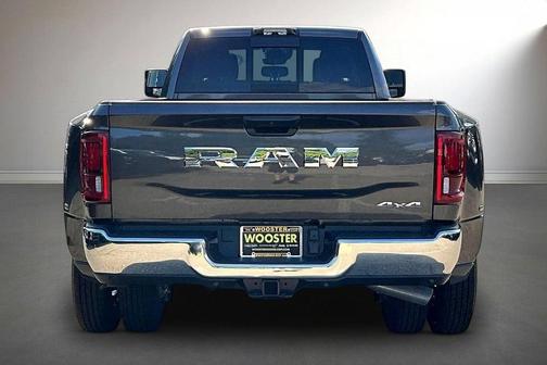 Granite Crystal Clearcoat Metallic 2026 RAM 3500 Tradesman