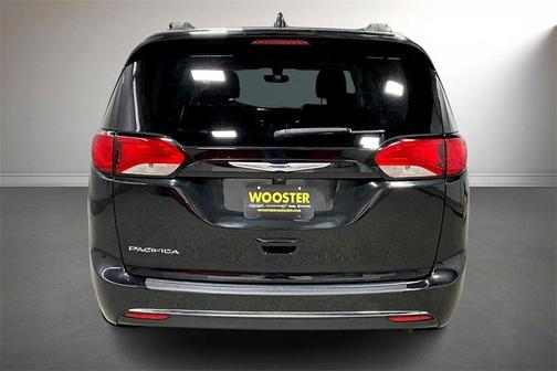 2019 Chrysler Pacifica Touring-L