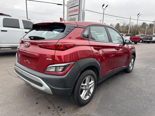 2023 Hyundai KONA SE