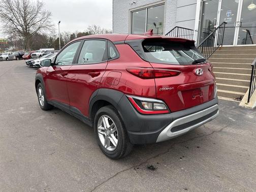 2023 Hyundai KONA SE