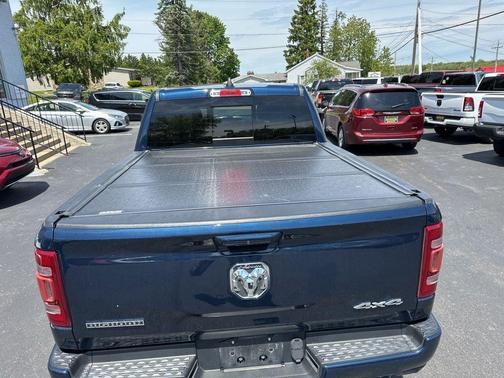Patriot Blue Pearlcoat 2019 RAM 1500 Big Horn
