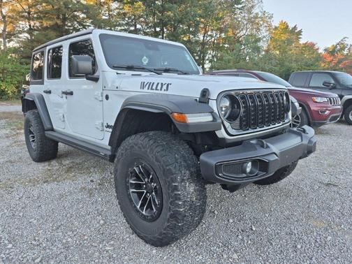 Bright White Clearcoat 2024 Jeep Wrangler Sport