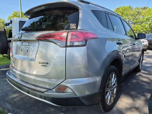 Silver Sky Metallic 2016 Toyota RAV4 Limited