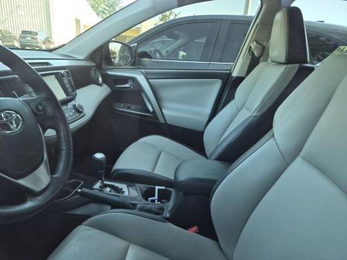Silver Sky Metallic 2016 Toyota RAV4 Limited