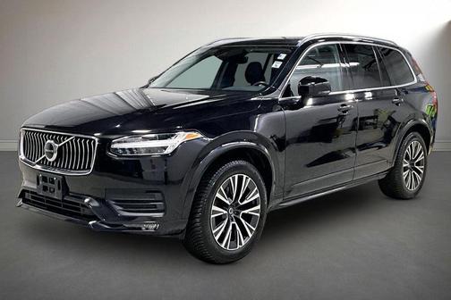 Black 2020 Volvo XC90 T6 Momentum 7 Passenger
