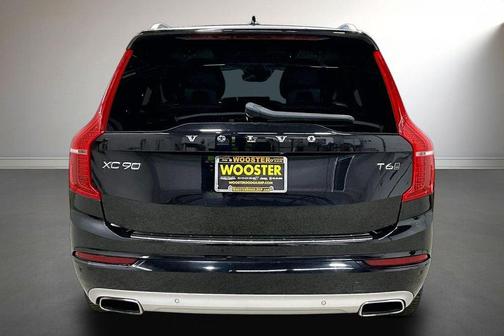 Black 2020 Volvo XC90 T6 Momentum 7 Passenger
