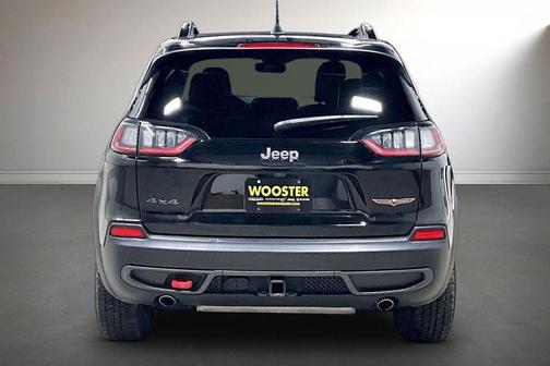 2022 Jeep Cherokee Trailhawk