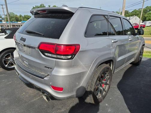 Billet Silver Metallic Clearcoat 2019 Jeep Grand Cherokee SRT