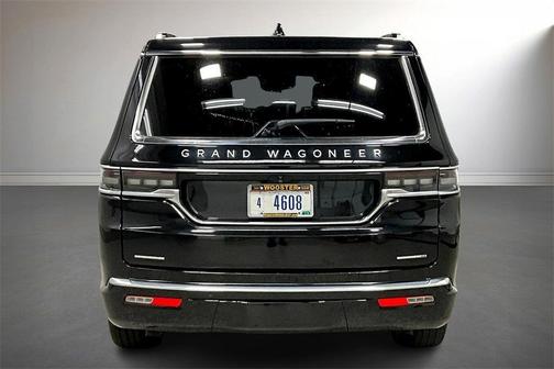 2023 Jeep Grand Wagoneer Series II