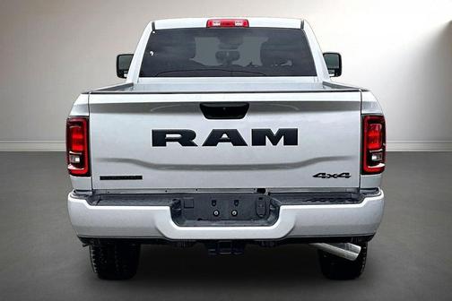 Silver Zynith 2026 RAM 3500 Big Horn