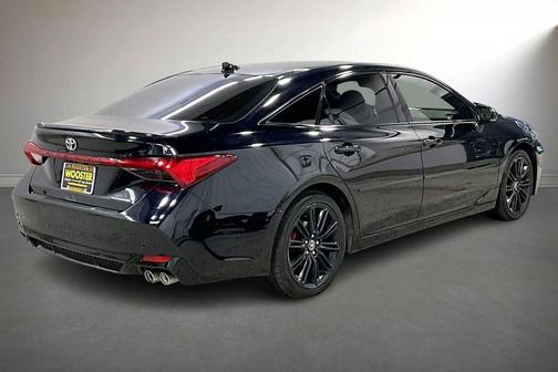 Black 2022 Toyota Avalon Touring