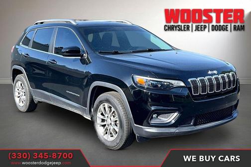 Diamond Black 2019 Jeep Cherokee Latitude Plus